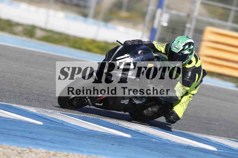 /02 29.01.-02.02.2024 Moto Center Thun Jerez/Gruppe rot-red/107